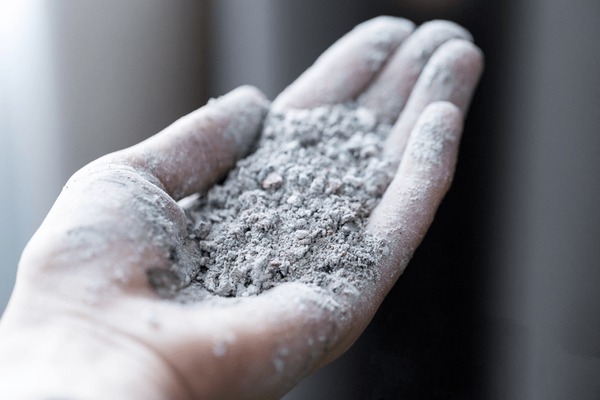 Crystalline Silica in Dust Form