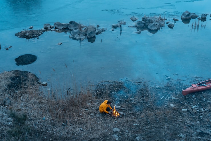 Contaminated Aquifers Polluting Seawater
